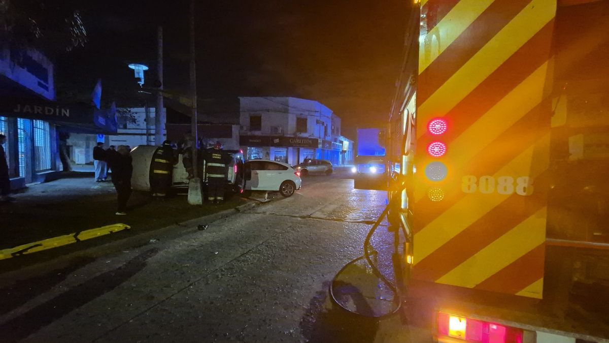El accidente de tránsito ocurrió en avenida General Paz y Luciano Torrent, en Santa Fe.