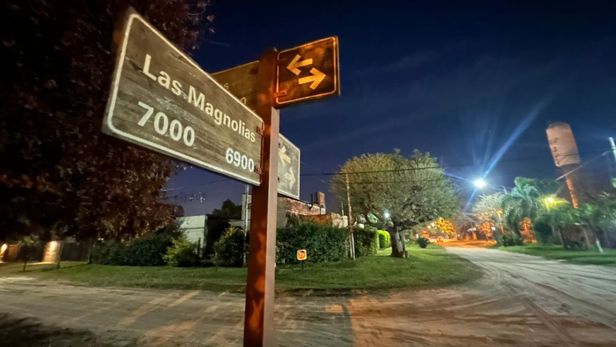 Dos personas ingresaron a robar en una vivienda de Colastiné Norte este jueves. Dos personas ingresaron a robar en una vivienda de Colastiné Norte este jueves.