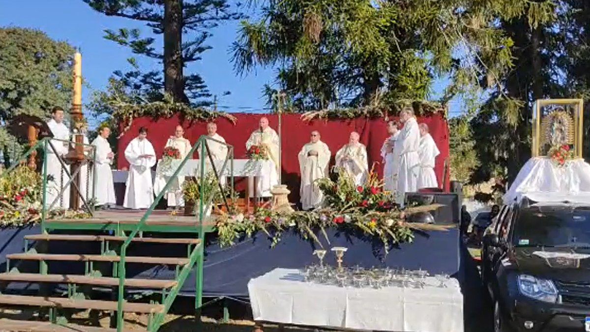 Monseñor Sergio Fenoy reza la misa central de Guadalupe este domingo.