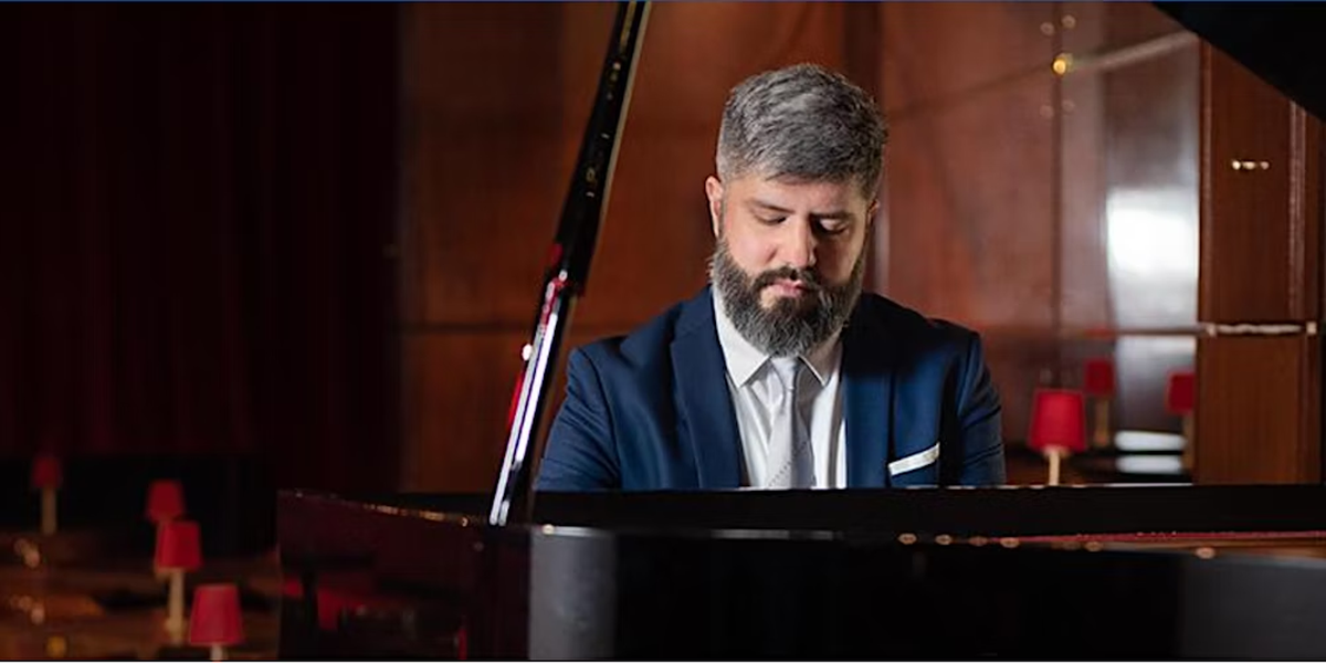 En el apartado de Tango, el pianista chaqueño Estigarribia logró el galardón por su estupendo álbum Horacio Salgán Piano Transcriptions.