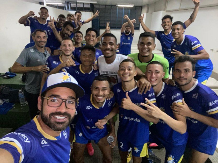 El presidente y cuatro jugadores del Palmas de Brasil murieron en un accidente de aéreo mientras viajaban para jugar por la Copa Verde.