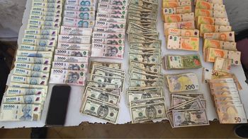 Una mujer fue detenida en la zona céntrica de la ciudad de Santa Fe con 30 millones de pesos, más de 1700 dólares, euros y reales.