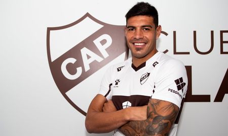 Lucas Acevedo fue presentado como nuevo jugador de Platense. Será dirigido por Leonardo Madelón. Lucas Acevedo fue presentado como nuevo jugador de Platense. Será dirigido por Leonardo Madelón.