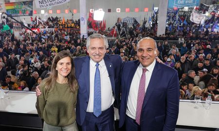 Durante su discurso, el jefe de Estado planteó que el país vive una pelea distributiva compleja, en la que el Gobierno apuesta a que los trabajadores obtengan el mismo derecho a participar de ganancias que los empresarios. Durante su discurso, el jefe de Estado planteó que el país vive una pelea distributiva compleja, en la que el Gobierno apuesta a que los trabajadores obtengan el mismo derecho a participar de ganancias que los empresarios.