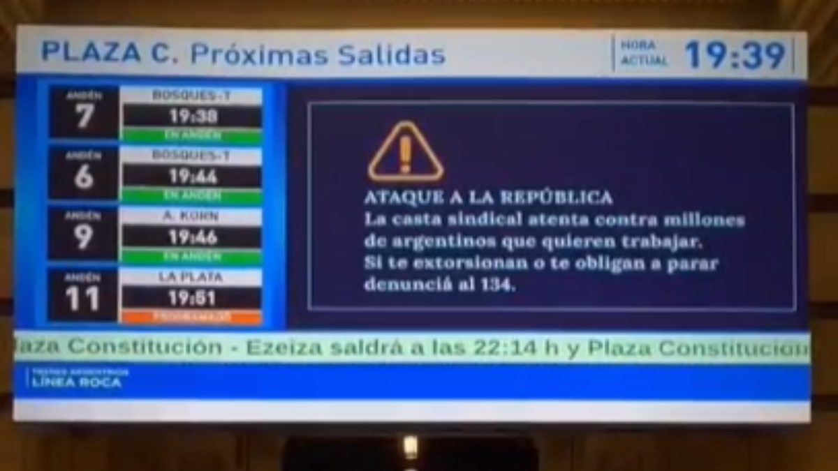 El Gobierno difundió un video contra la CGT en estaciones de trenes antes del paro: denunció un ataque a la República y pidió llamar al 134 por extorsiones.