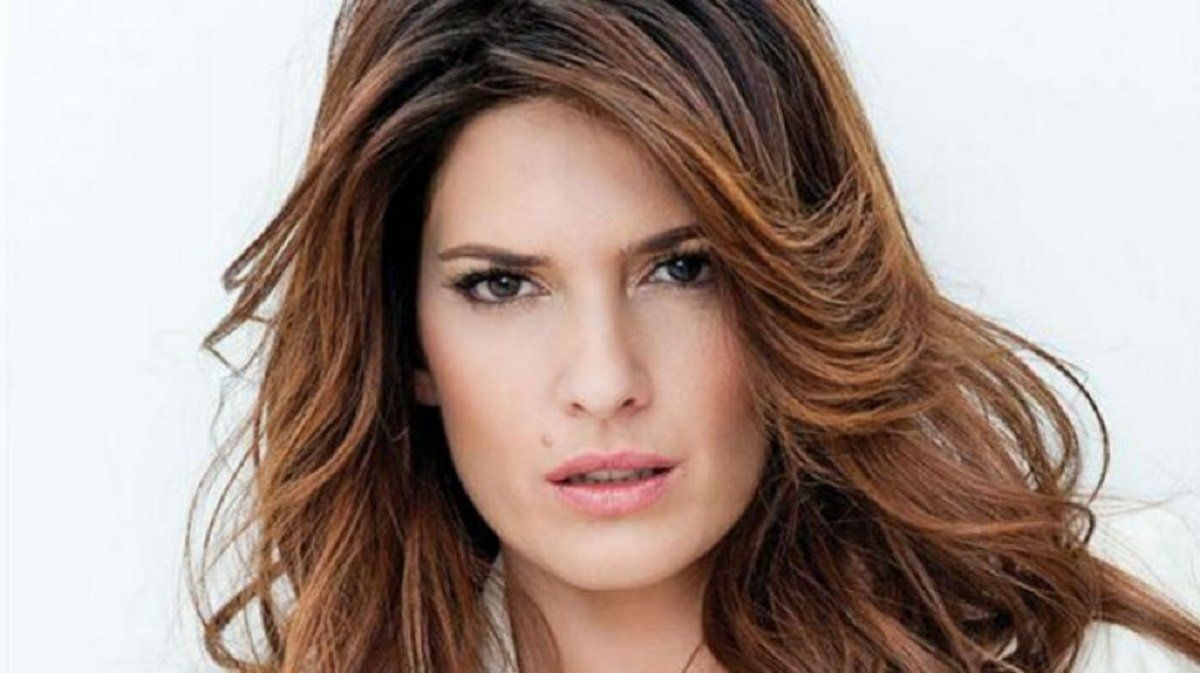 Isabel Macedo sufrió un accidente en su casa.