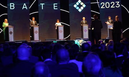 El debate presidencial 2023 se realizó este domingo en Santiago del Estero. El debate presidencial 2023 se realizó este domingo en Santiago del Estero.