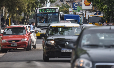 La Municipalidad prorrog&oacute; los vencimientos de las habilitaciones t&eacute;cnicas y administrativas del transporte p&uacute;blico, los certificados de chofer, los carn&eacute; de transporte p&uacute;blico por discapacidad y las habilitaciones anuales de las agencias de remises.