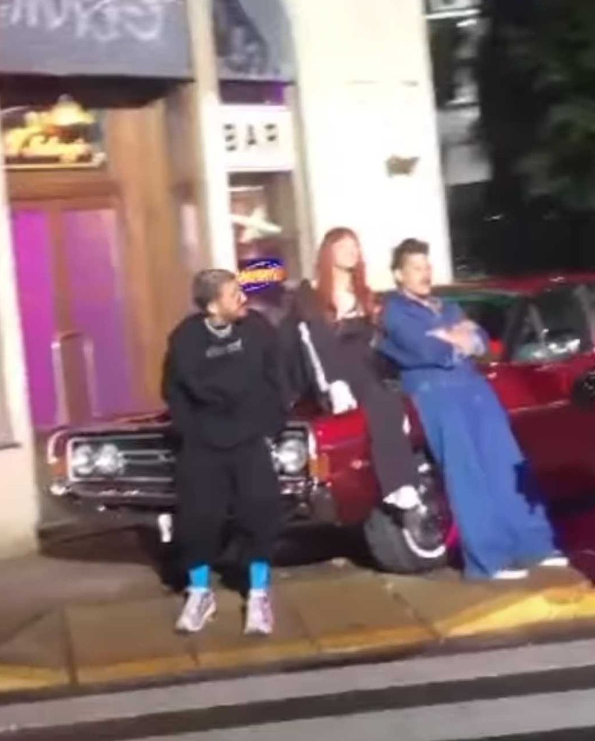 La Joaqui grabó un videoclip con Mau y Ricky Montaner antes de comunicar que se retiraba de los escenarios. La Joaqui grabó un videoclip con Mau y Ricky Montaner antes de comunicar que se retiraba de los escenarios.