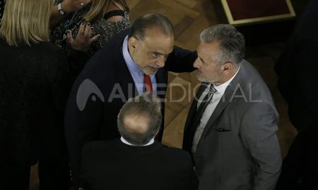 la politica patriarcal: solo una mujer entre los 19 senadores que juraron en santa fe la politica patriarcal: solo una mujer entre los 19 senadores que juraron en santa fe