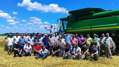 Se lanzó en Avellaneda una diplomatura en maquinarias agrícolas para profesionalizar el trabajo rural
