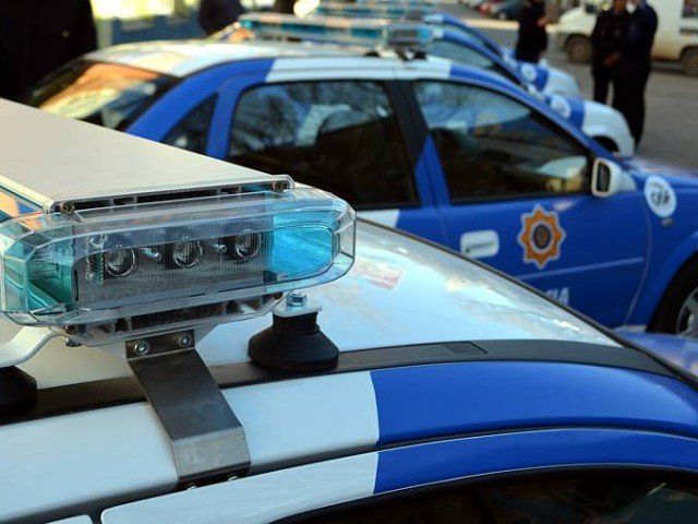 Mataron a un joven de 18 años e hirieron a su mamá y hermana