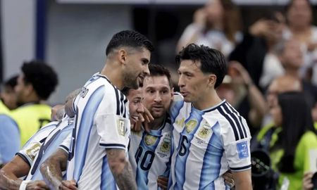 Argentina enfrenta a Cabo Verde en el Hard Rock Stadium (Miami). Argentina enfrenta a Cabo Verde en el Hard Rock Stadium (Miami).