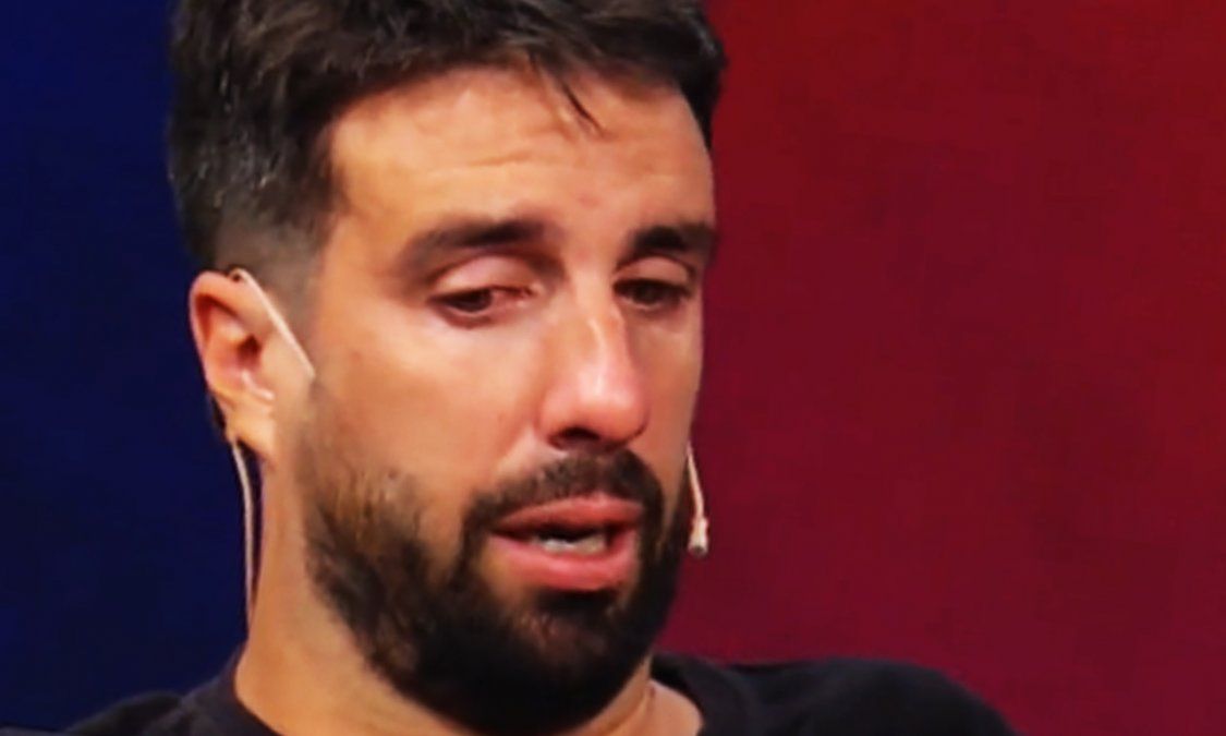 El periodista quiso transmitir un mensaje que fuera sincero pero que a la vez destaque la importancia de buscar ayuda: “La verdad es que los ataques de pánico son una mierda