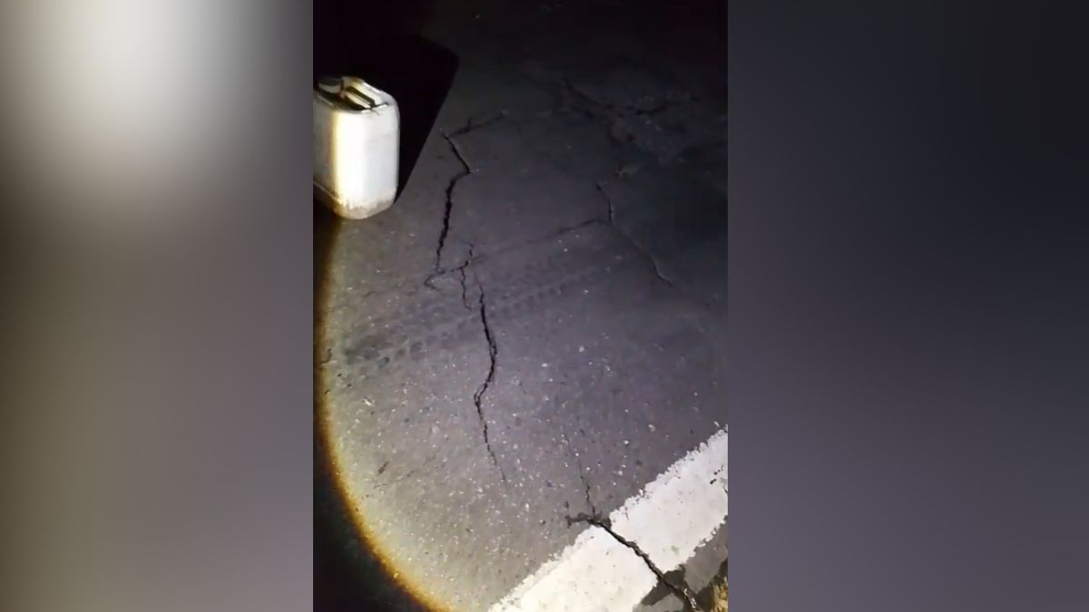 Por riesgo de colapso tras la generación de una grieta en una alcantarilla, se realizó un corte total preventivo en Ruta Provincial 1, a la altura de Colonia Teresa.