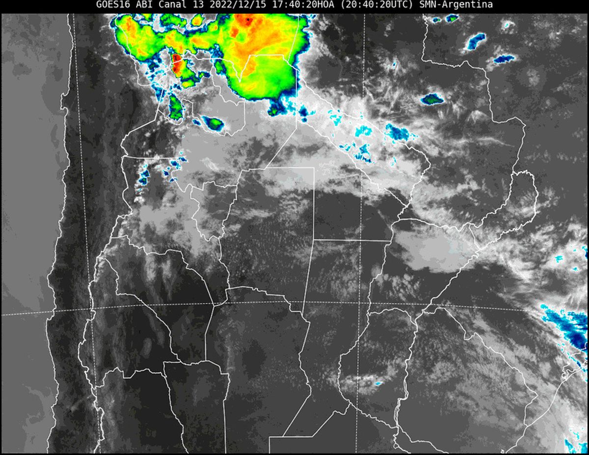 En la imagen satelital se observa que el cielo aún tiene algo de nubosidad en nuestra región.