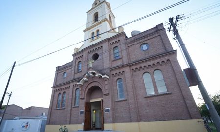Parroquia de la Ciudad de San Cristóbal, la única en la localidad. Parroquia de la Ciudad de San Cristóbal, la única en la localidad.