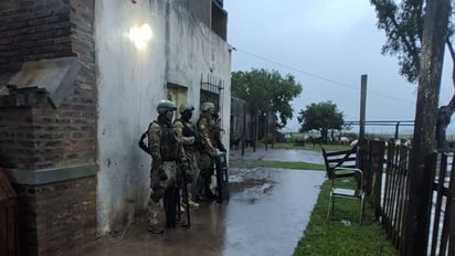 Operativo y secuestro de arsenal de armas en Frontera: 