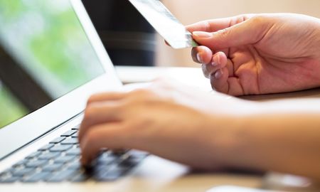 El propósito de la iniciativa es prevenir el juego patológico online y evitar las consecuencias perjudiciales a nivel individual, familiar y social.