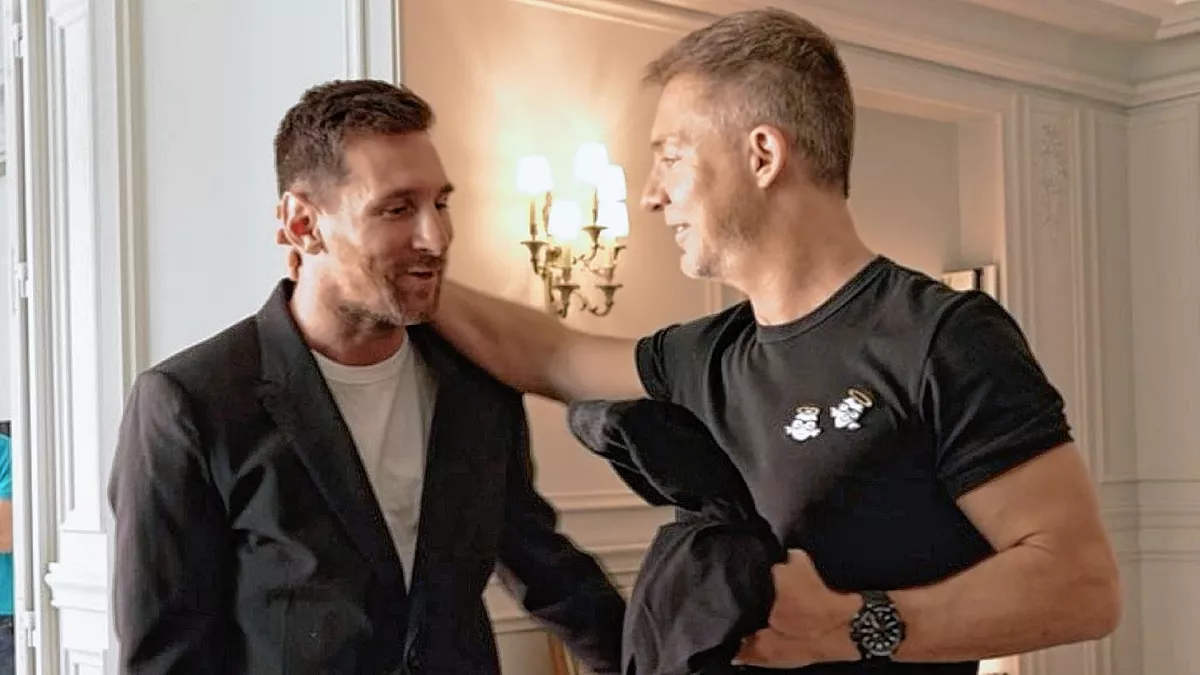 Lionel Messi y Adrián Suar compartieron escenas en la serie "Los Protectores".