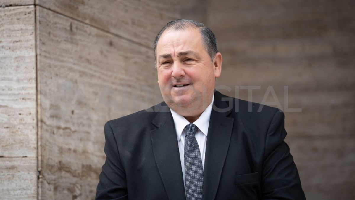 Juan Pablo Poletti juró como nuevo intendente de la ciudad de Santa Fe.