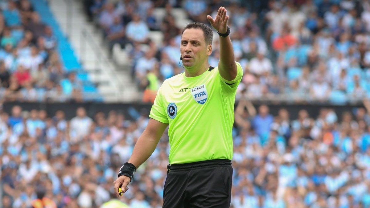 El último antecedente de Rapallini con Unión fue cuando el Tate como local derrotó 1 a 0 a Newell's con gol de Gastón González, por la fecha 9 de la Copa de la Liga Profesional de este año.