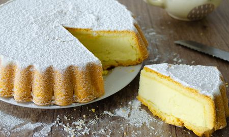 Tarta de ricota y limón para la merienda. Tarta de ricota y limón para la merienda.