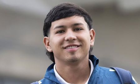 La noticia fue confirmada por el club. El futbolista se desvaneció durante el clásico ante Independiente Santa Fe, disputado el pasado 21 de marzo. La noticia fue confirmada por el club. El futbolista se desvaneció durante el clásico ante Independiente Santa Fe, disputado el pasado 21 de marzo.