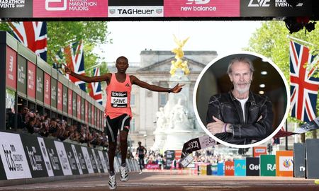 Sabastian Sawe logró lo impensado: es el primer hombre en correr 42k por debajo de las dos horas. Sabastian Sawe logró lo impensado: es el primer hombre en correr 42k por debajo de las dos horas.