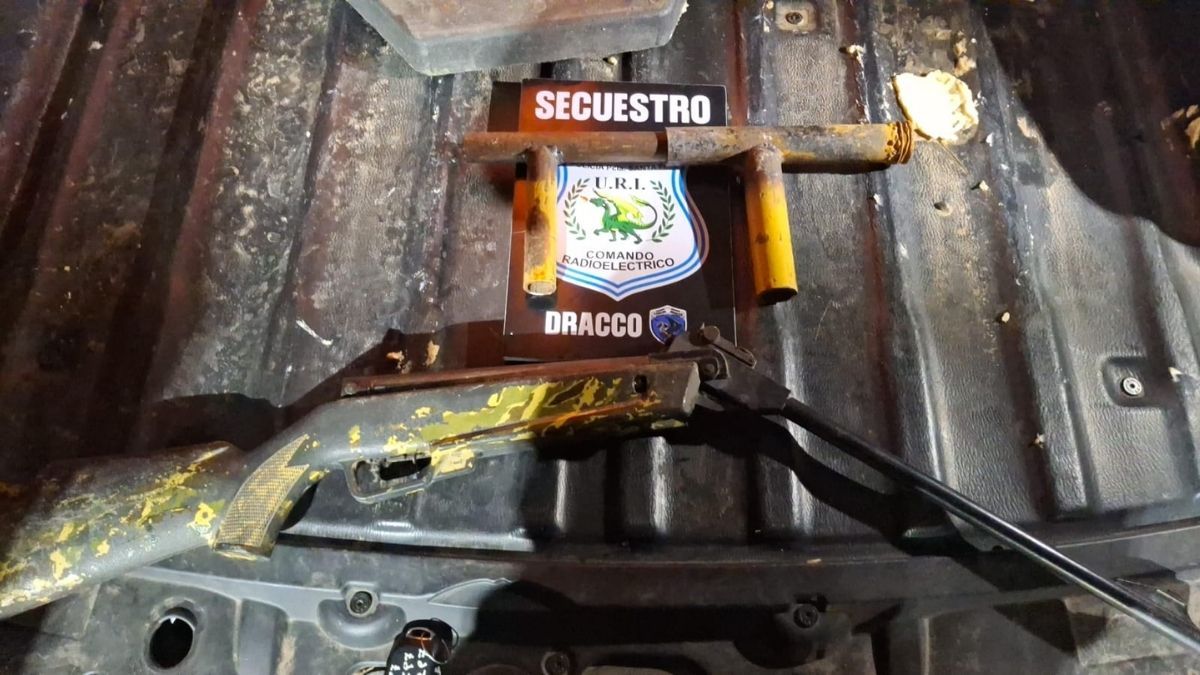 Secuestraron dos armas de fuego en una casa de Santa Fe