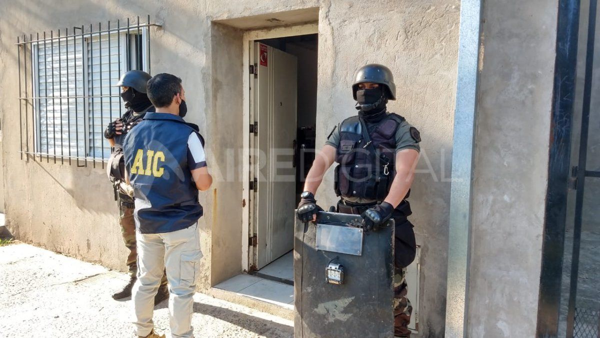 Allanan una casa a la vuelta de la Basílica de Guadalupe