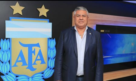 AFA, a través de su presidente Claudio Tapia, envió el protocolo sanitario al Ministerio de Salud de la Nación para concretar el retorno a los entrenamientos.