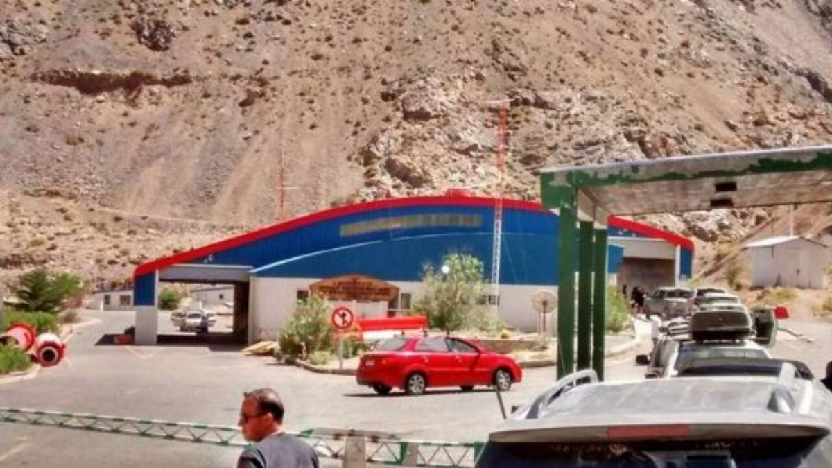 Argentina y Chile analizaron inversiones conjuntas en pasos fronterizos y red ferroviaria.