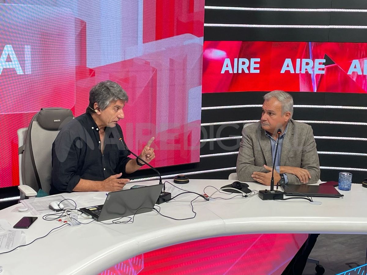 El diputado Pablo Farías estuvo este viernes en los estudios de AIRE y dialogó con el programa Ahora Vengo. El diputado Pablo Farías estuvo este viernes en los estudios de AIRE y dialogó con el programa Ahora Vengo.