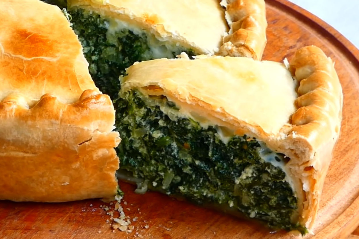 La masa de hojaldre es un ingrediente básico para muchos platos, como tartas, pizzas y empanadas. La masa de hojaldre es un ingrediente básico para muchos platos, como tartas, pizzas y empanadas.