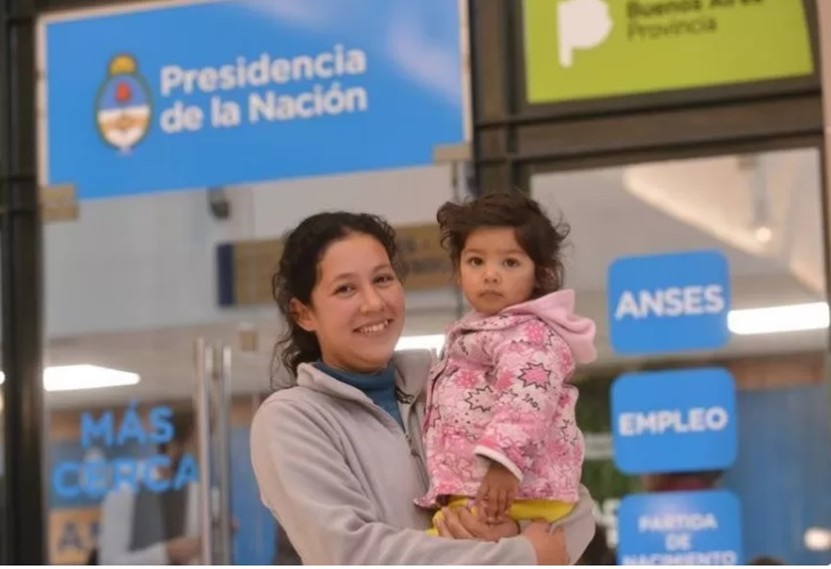 Cuál es la diferencia entre SUAF y AUH.