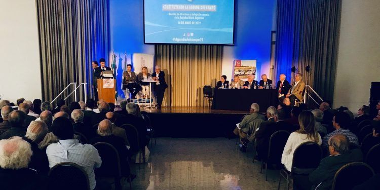 Pensando en un candidato a su medida, la Sociedad Rural armó una agenda de temas pendientes