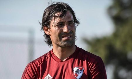 El ex delantero fue denunciado por una supuesta agresión a una mujer en la ciudad de La Plata. El ex delantero fue denunciado por una supuesta agresión a una mujer en la ciudad de La Plata.