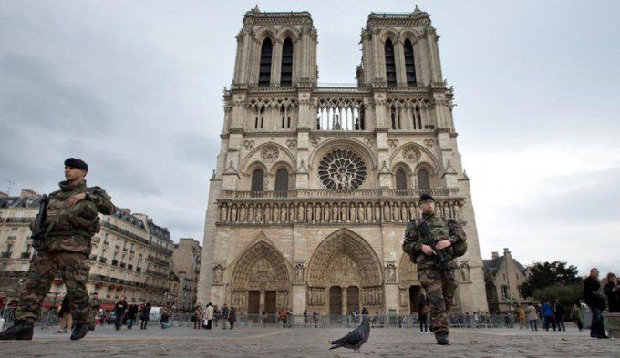 Argentina planeaba celebrar una misa en Notre Dame por el 25 de mayo