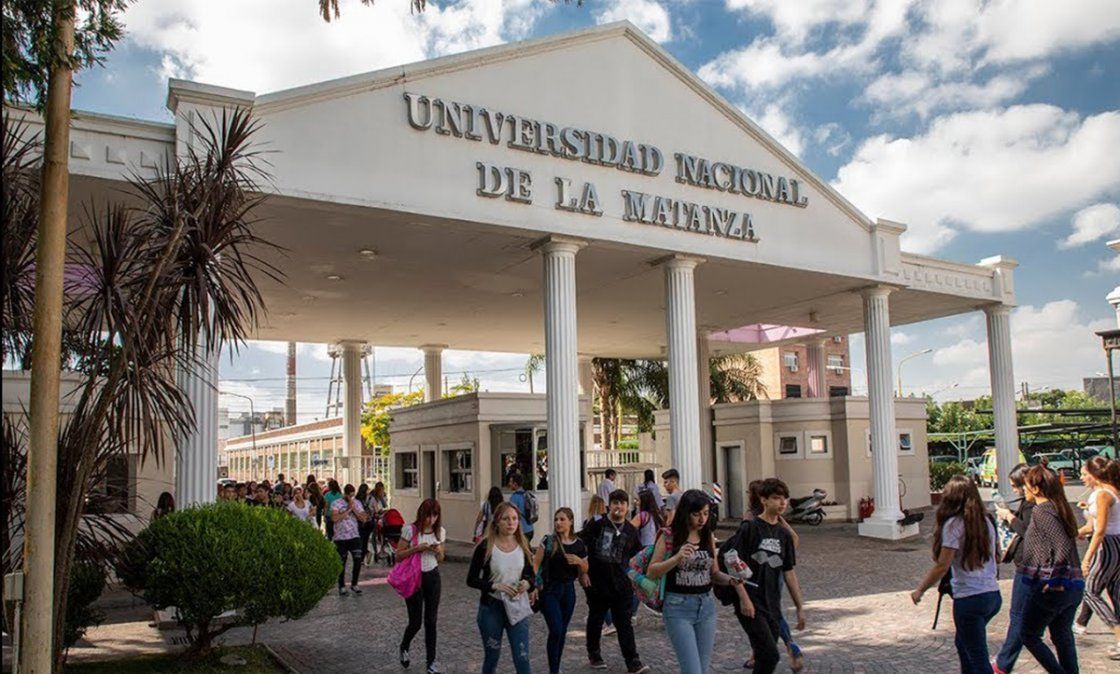 La Universidad de La Matanza entregará becas deportivas a aquellos pacientes de coronavirus recuperados que donen plasma.&nbsp;