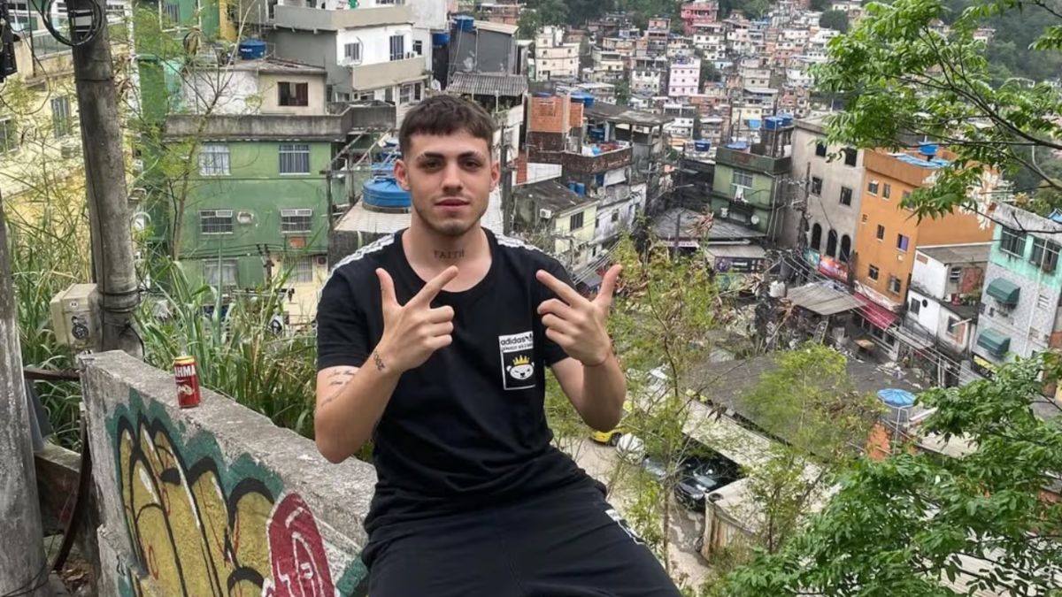 Una de las postales de Alejo en Brasil, en uno de sus viajes siguiendo a la Academia. (Foto @Alejo Ciganotto)