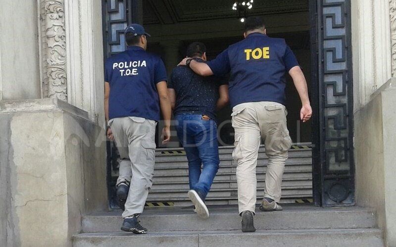 Piden 20 años de prisión para Baldomir, acusado de abusar de su hija