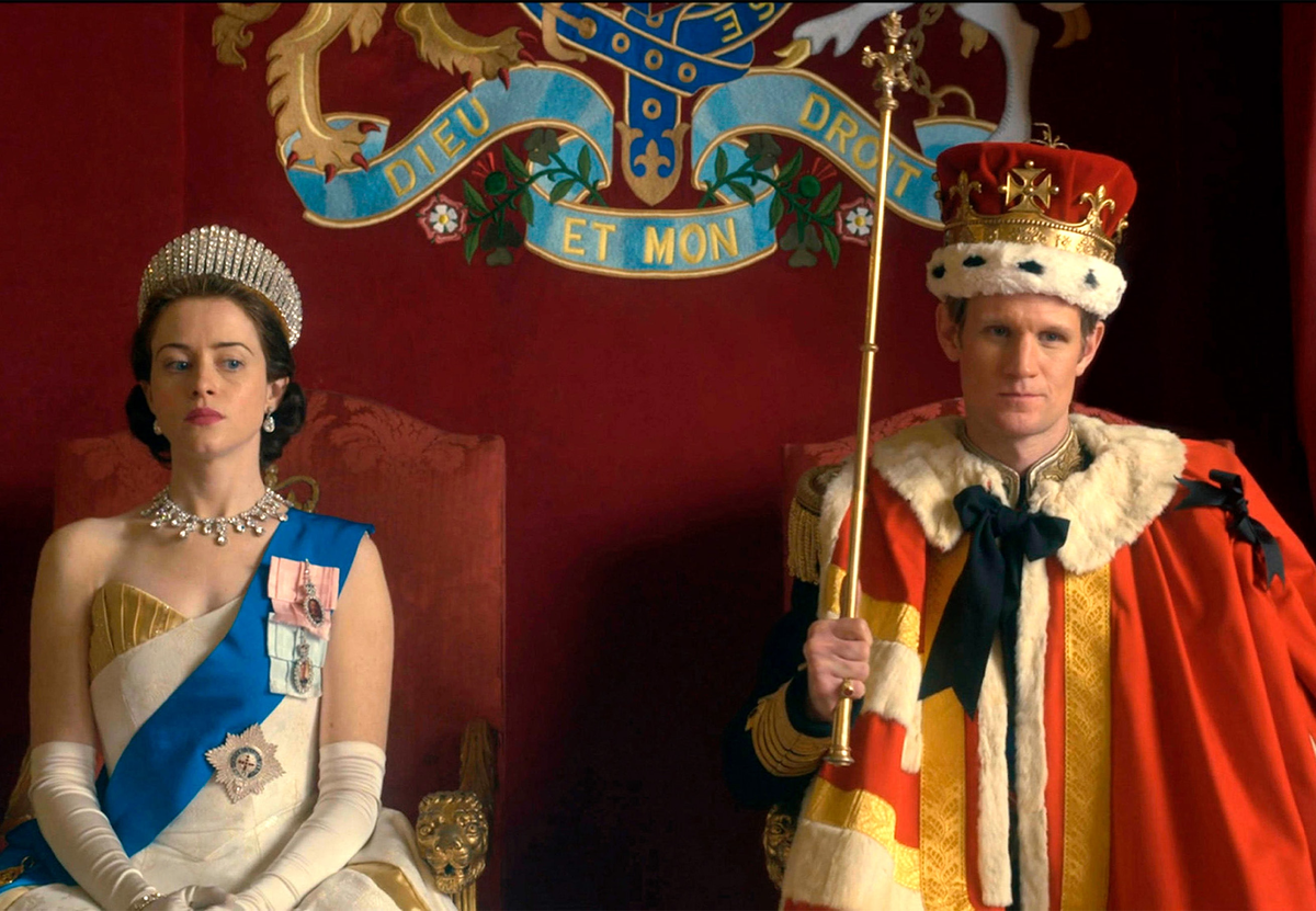 The Crown: el creador de la serie decidió cancelar su rodaje tras la muerte de la reina Isabel II