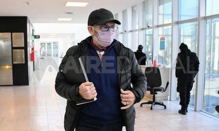 Oscar Larrauri quedó imputado en una causa en la que se lo investiga por haber lavado dinero que se sospecha proviene del juego clandestino. Oscar Larrauri quedó imputado en una causa en la que se lo investiga por haber lavado dinero que se sospecha proviene del juego clandestino.