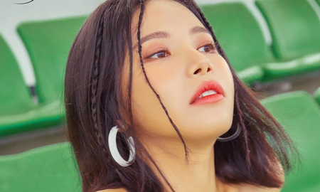 La líder del grupo de Kpop, MAMAMOO, lanzará (Yong): FACE el mes que viene. Será su primer regreso como solista en casi dos años. La líder del grupo de Kpop, MAMAMOO, lanzará (Yong): FACE el mes que viene. Será su primer regreso como solista en casi dos años.