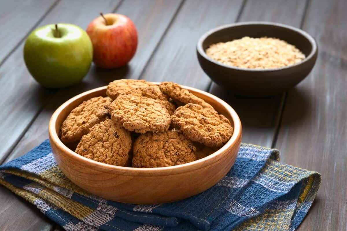 Galletitas de manzana y canela para la merienda. Galletitas de manzana y canela para la merienda.