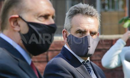 En el inicio de la campaña, Agustín Rossi apunta directamente su discurso contra el gobernador Omar Perotti. En el inicio de la campaña, Agustín Rossi apunta directamente su discurso contra el gobernador Omar Perotti.