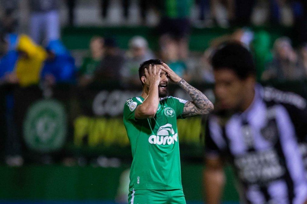 Chapecoense perdió ante Botafogo y descendió a la Serie B de Brasil