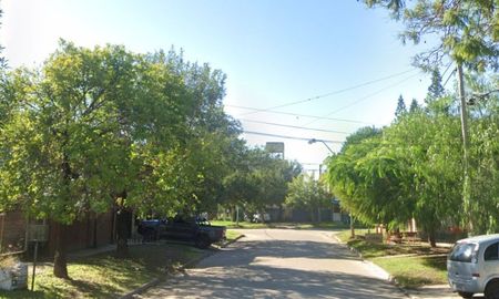 El hecho ocurrió después de las 13 en una agencia de quiniela de calle Balcarce al 1800, en Santo Tomé. El hecho ocurrió después de las 13 en una agencia de quiniela de calle Balcarce al 1800, en Santo Tomé.