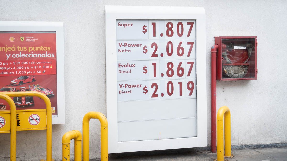 Los precios en la estaci&oacute;n de servicio de la marca Shell.
